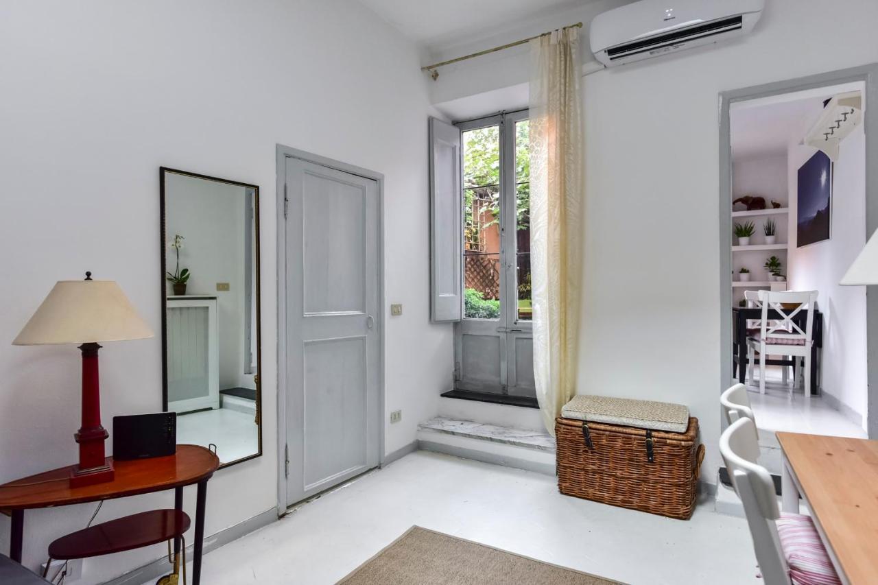 Monti Secret Garden Apartment Roma Ngoại thất bức ảnh