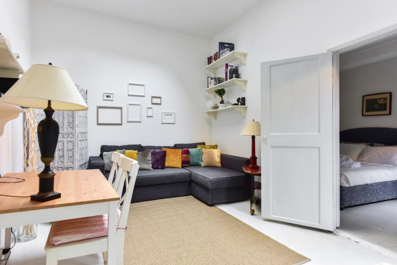 Monti Secret Garden Apartment Roma Ngoại thất bức ảnh