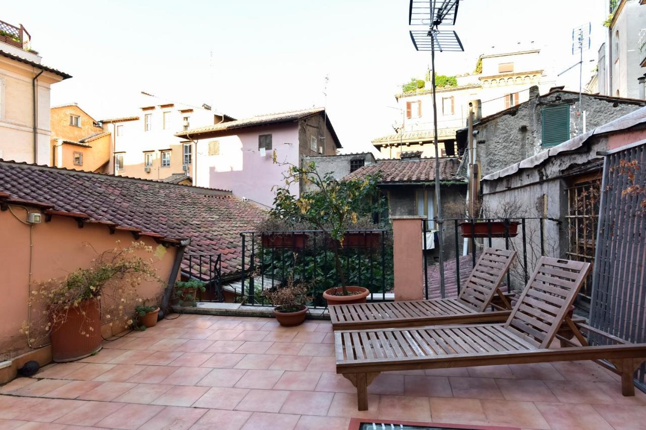 Monti Secret Garden Apartment Roma Ngoại thất bức ảnh