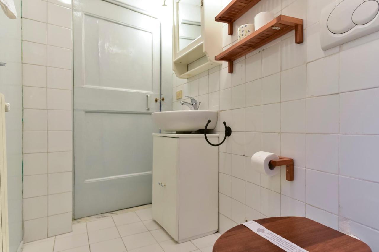 Monti Secret Garden Apartment Roma Ngoại thất bức ảnh