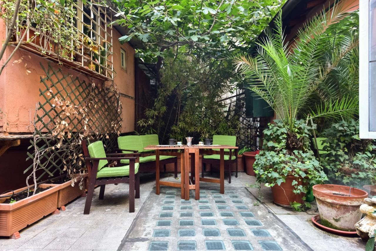 Monti Secret Garden Apartment Roma Ngoại thất bức ảnh